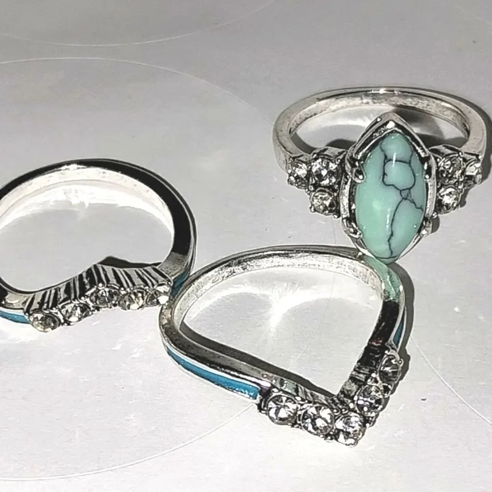 Absolutely gorgeous 3pc vintage ring set sz.6